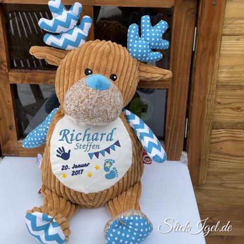 9AE054B6-650F-4C81-A4CF-D4A15BC74275